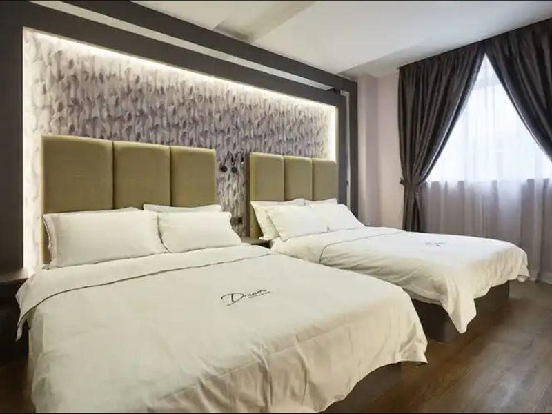Dream Luxury Hotel Muar Exterior foto
